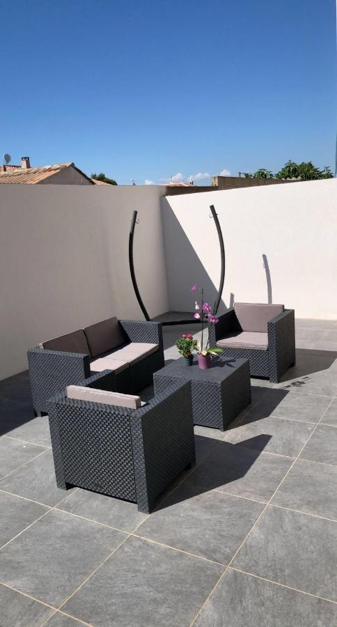 Maison De L'Occitanie Villa Bessan Bagian luar foto