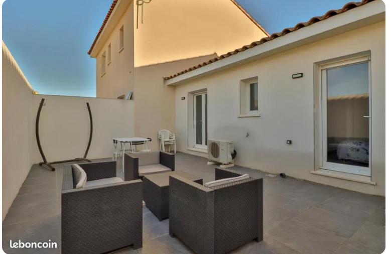 Maison De L'Occitanie Bessan Bagian luar foto